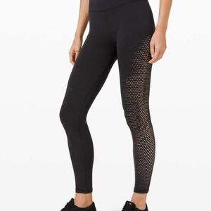 Nwt Lululemon reveal 7/8 tights - 8